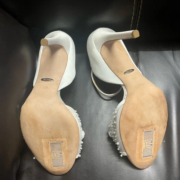 Badgley Mischka White Embellished Heels for Special Occasions 4 inches high - Picture 3 of 10